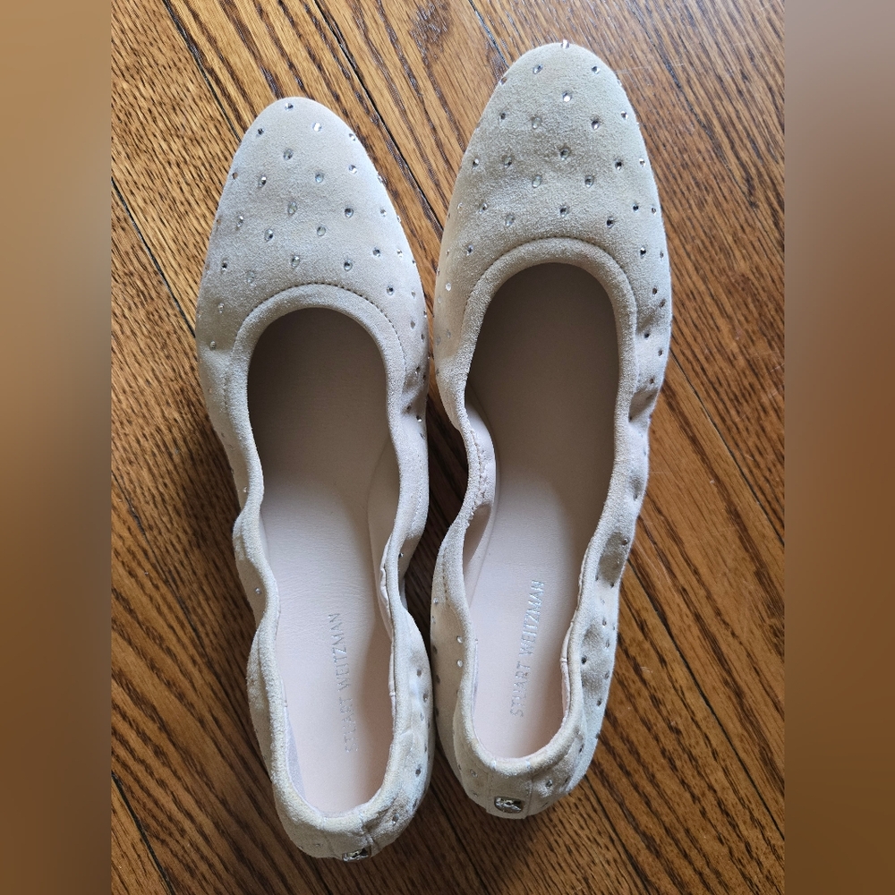 Stuart Weitzman Cream Flats with Cutout Design